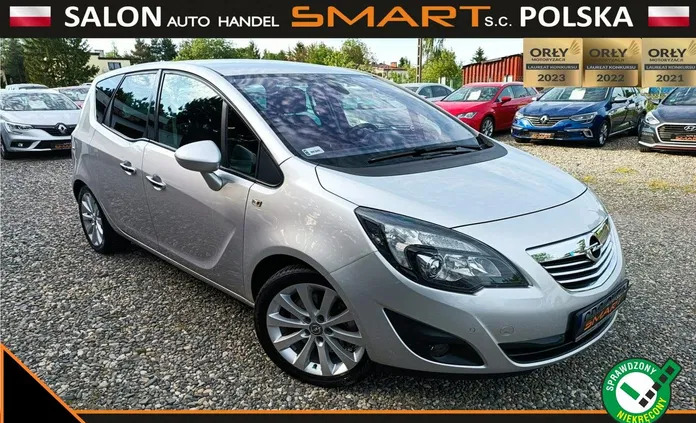 Opel Meriva cena 29900 przebieg: 117300, rok produkcji 2011 z Pasłęk małe 352